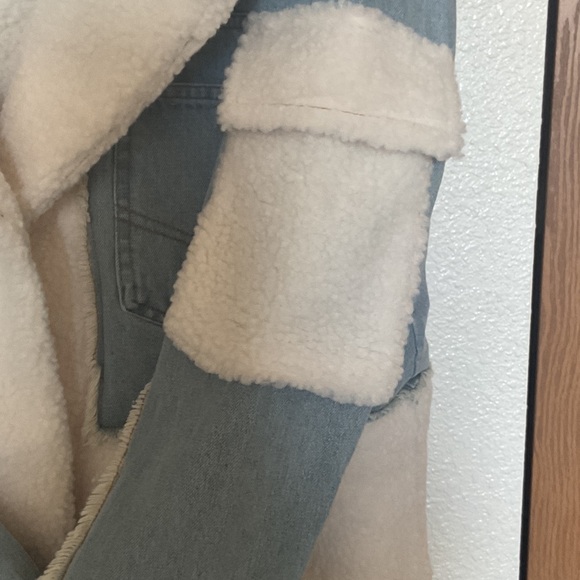 BiBi Light Blue Denim Jacket with Cream Faux Fur - Picture 3 of 5